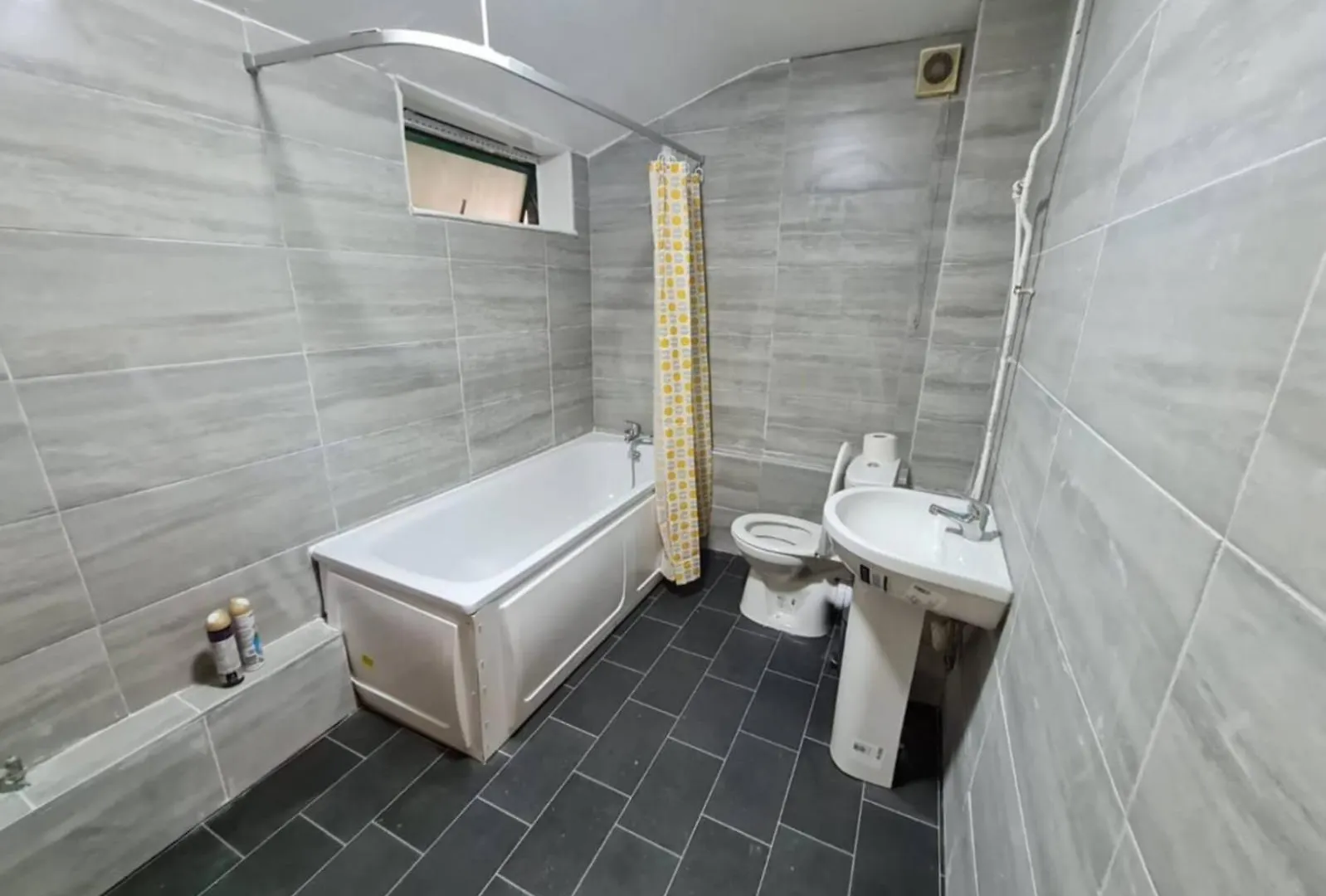 London E2 Rooms 0*,