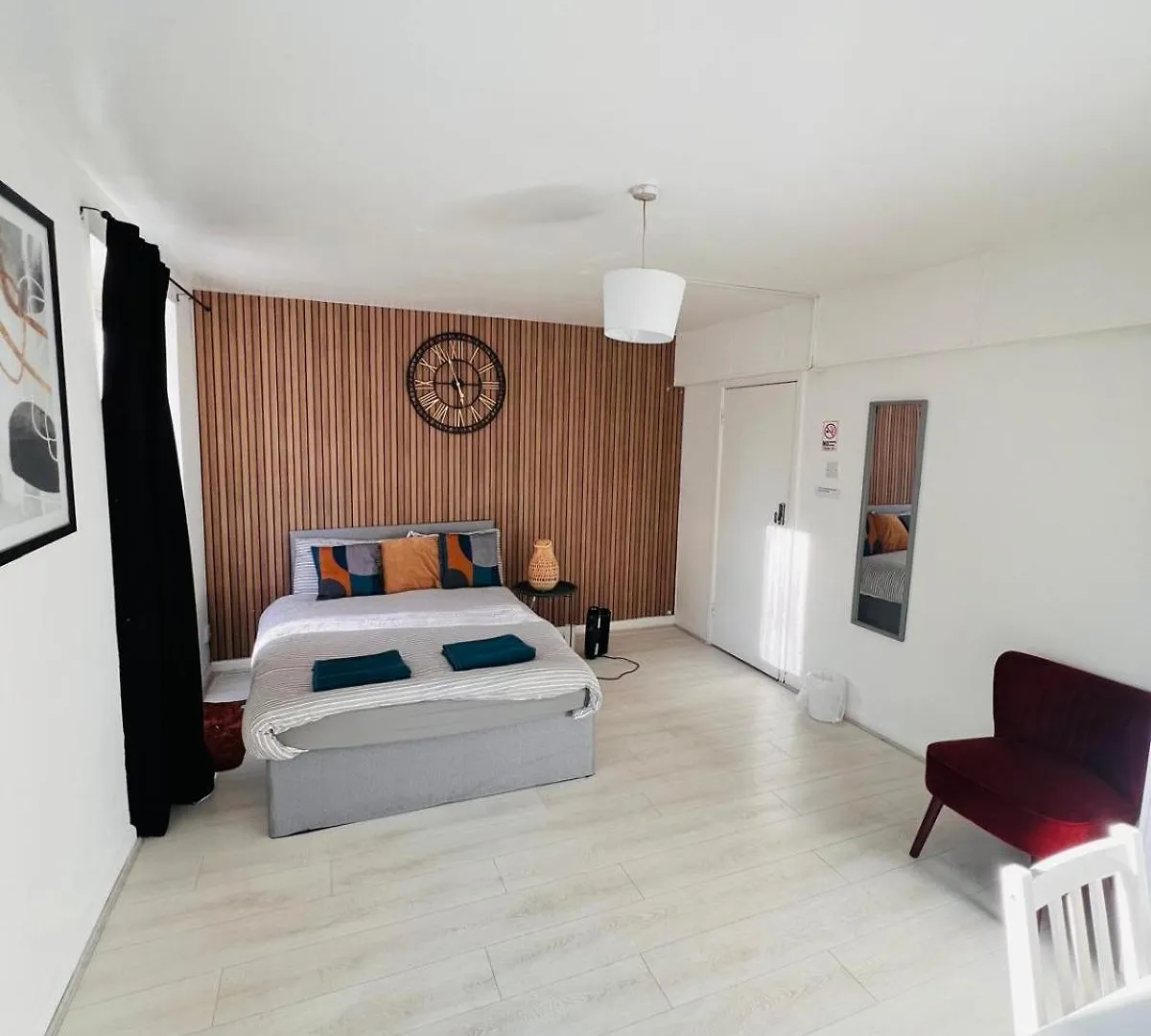 London E2 Rooms