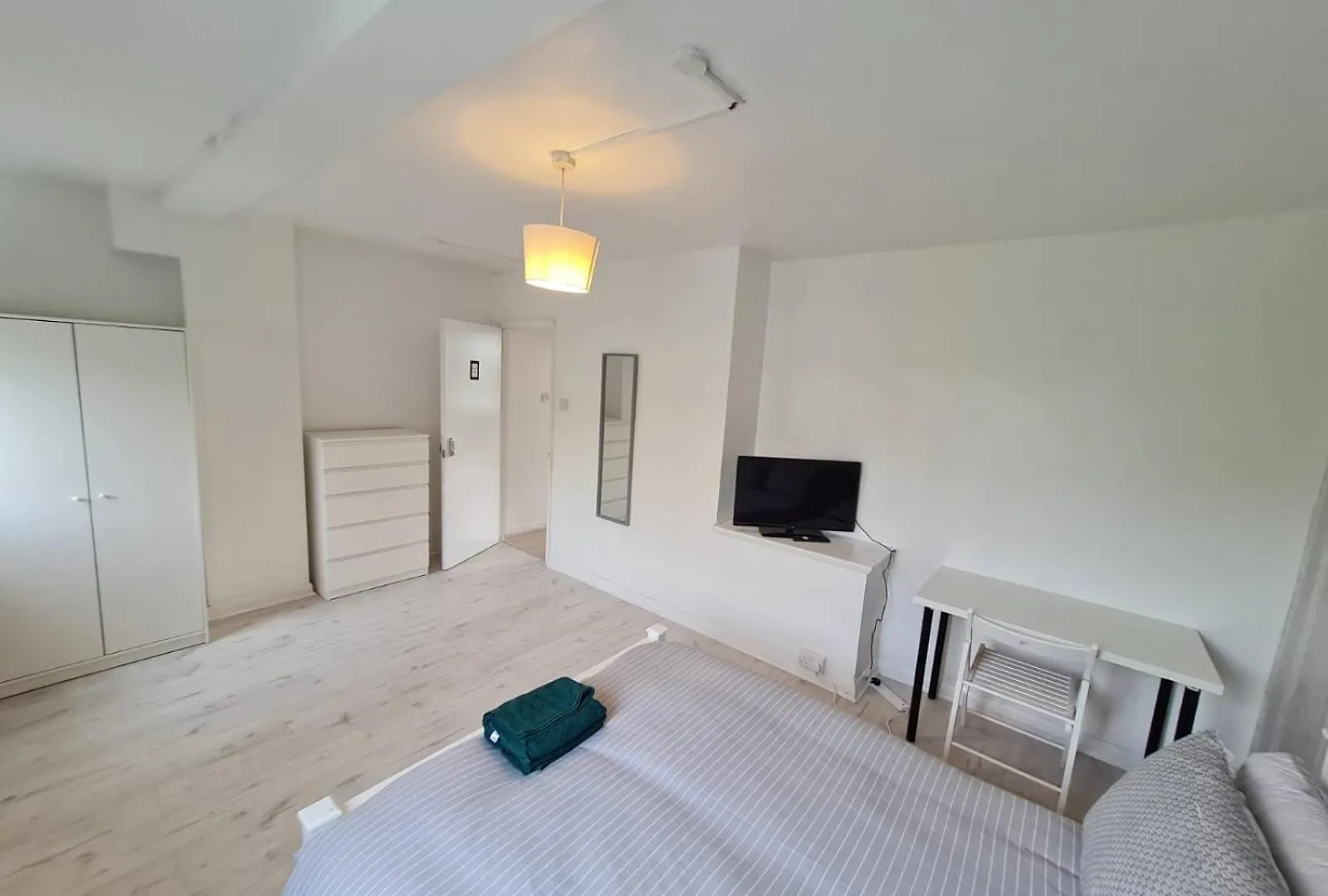 London E2 Rooms