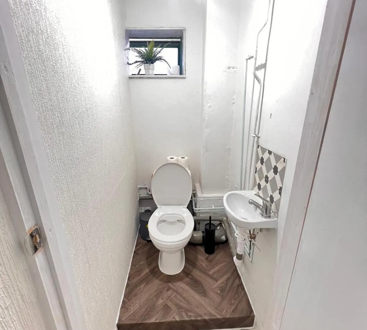 London E2 Rooms Guest house
