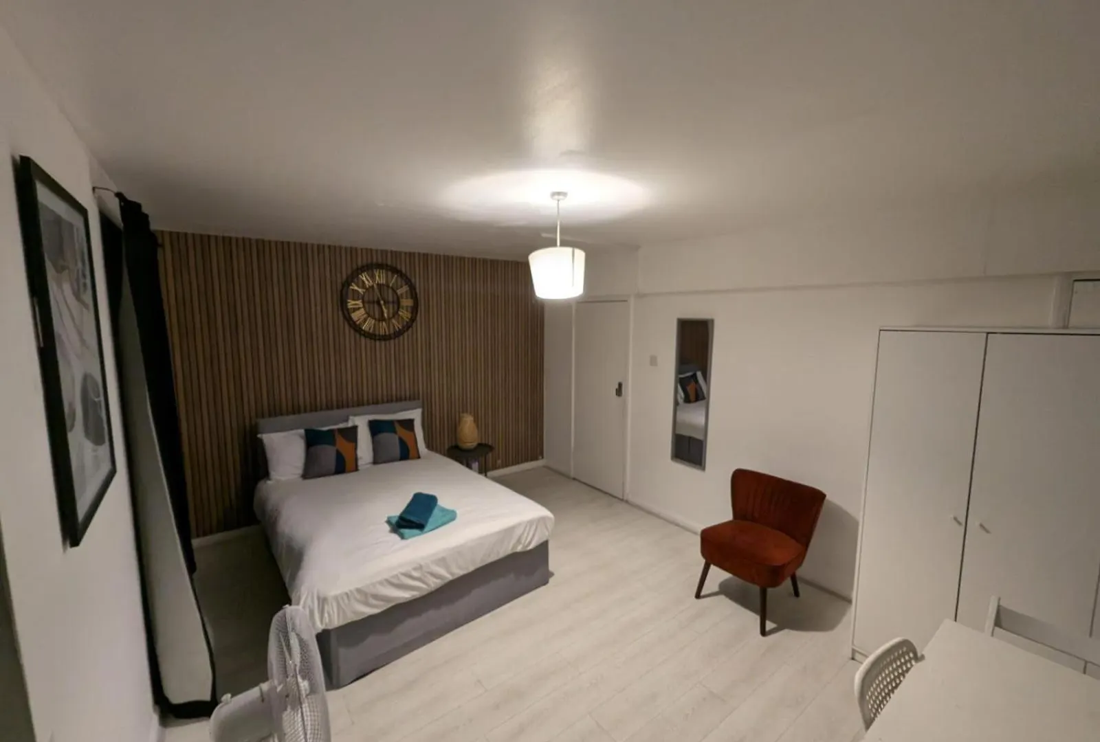 London E2 Rooms Guest house